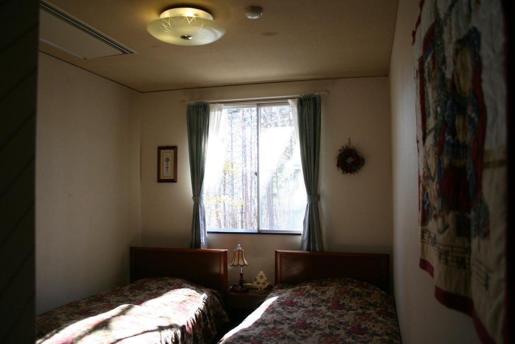 ホテル ペンション　ハーフタイム 北杜市 部屋 写真