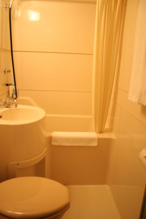 ホテル ペンション　ハーフタイム 北杜市 部屋 写真